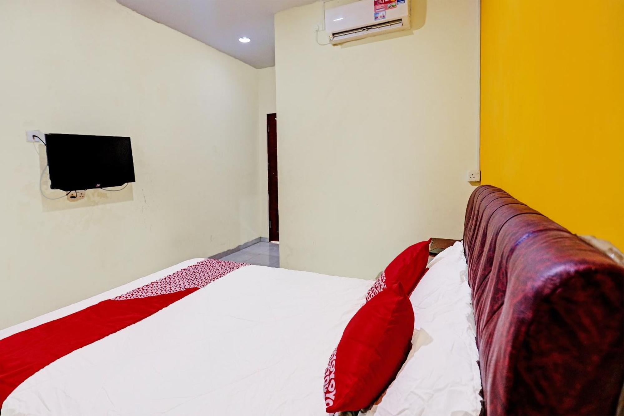 Oyo 92322 Hasan House Syariahnearpelabuhan Feri Harbor Bay Нагоя Екстериор снимка