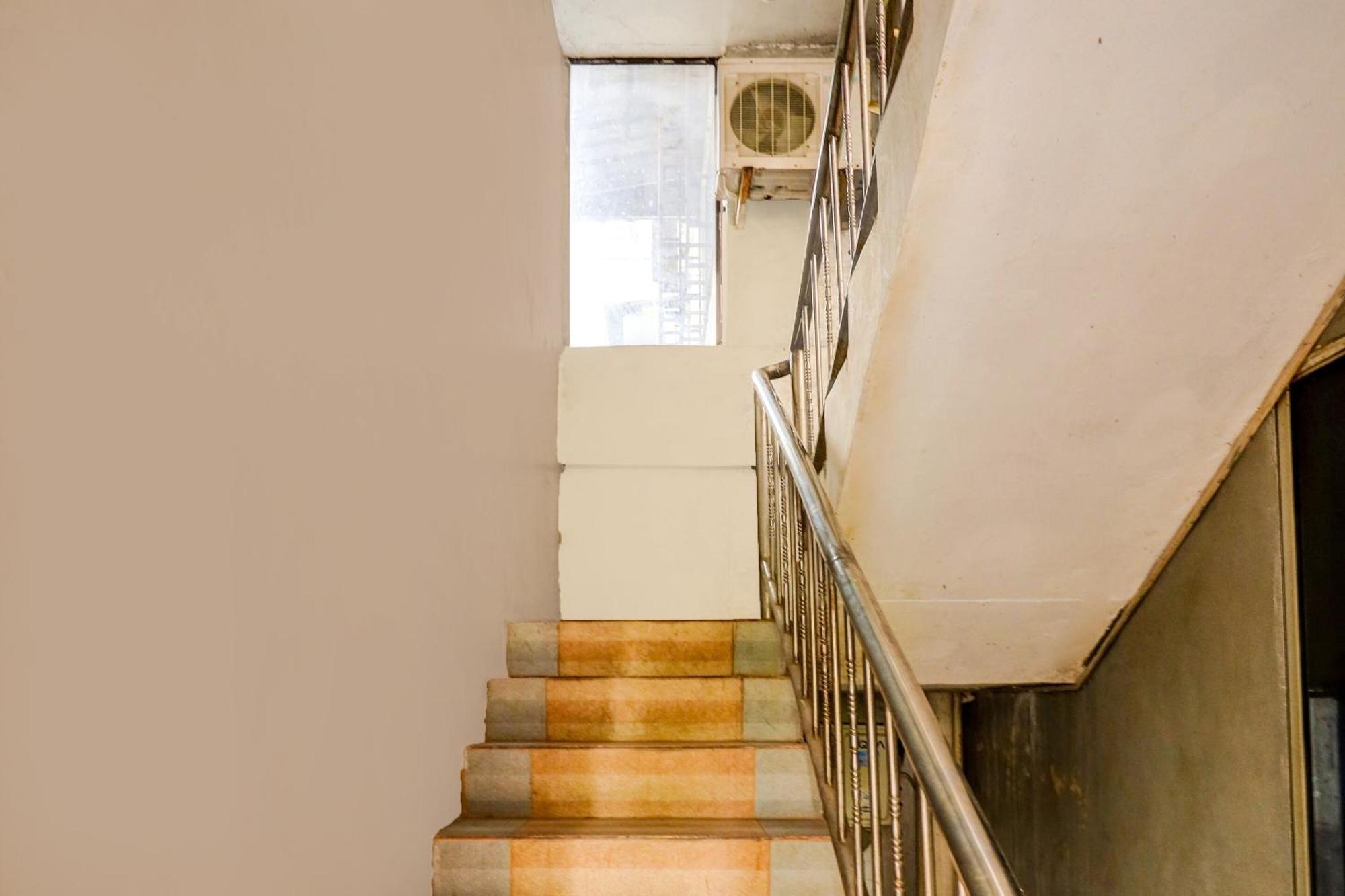 Oyo 92322 Hasan House Syariahnearpelabuhan Feri Harbor Bay Нагоя Екстериор снимка