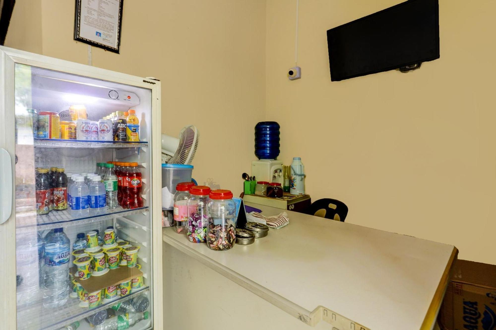 Oyo 92322 Hasan House Syariahnearpelabuhan Feri Harbor Bay Нагоя Екстериор снимка