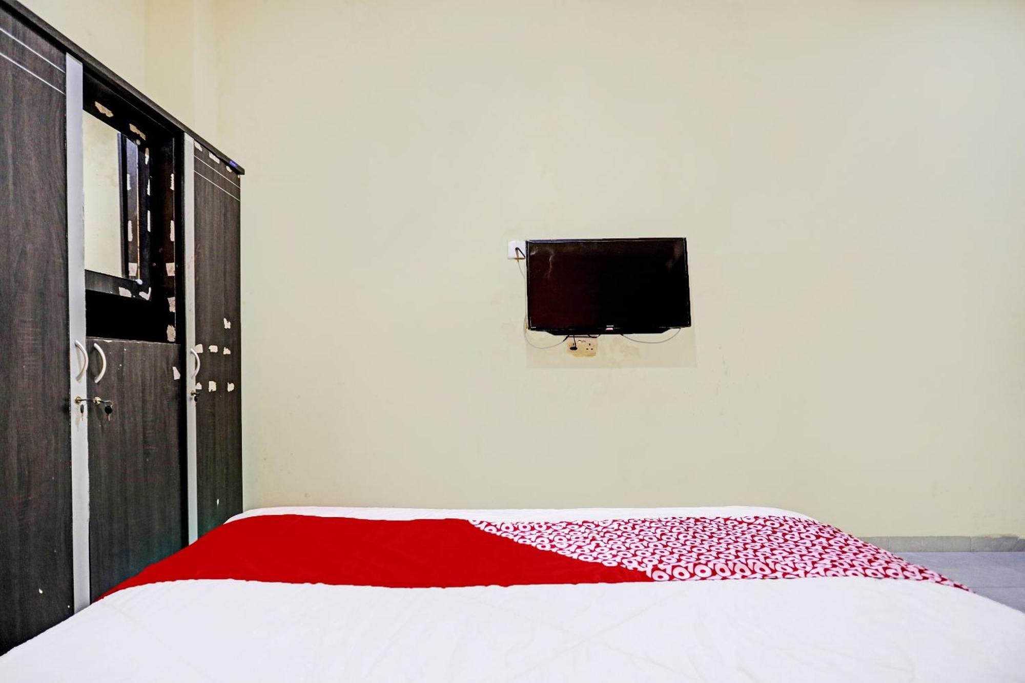 Oyo 92322 Hasan House Syariahnearpelabuhan Feri Harbor Bay Нагоя Екстериор снимка